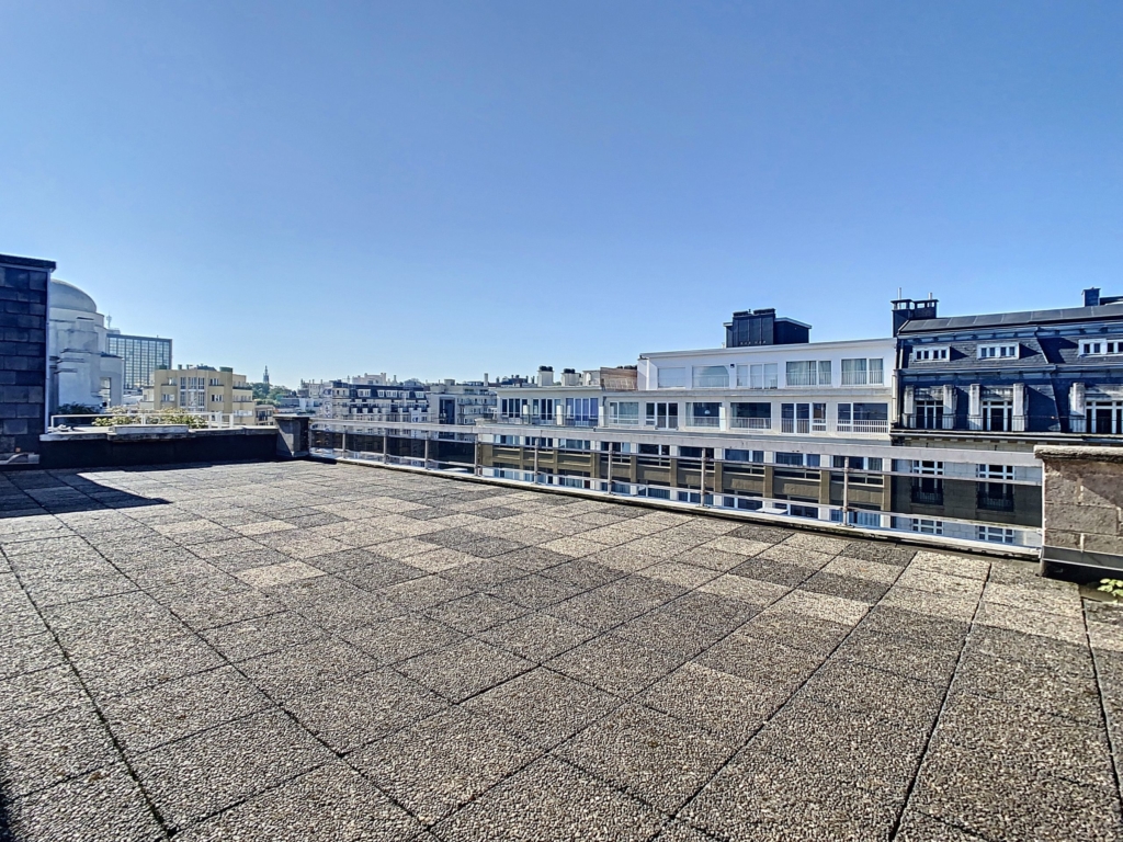 agréable terrasse Sud-Ouest de ± 30 m² Bruxelles