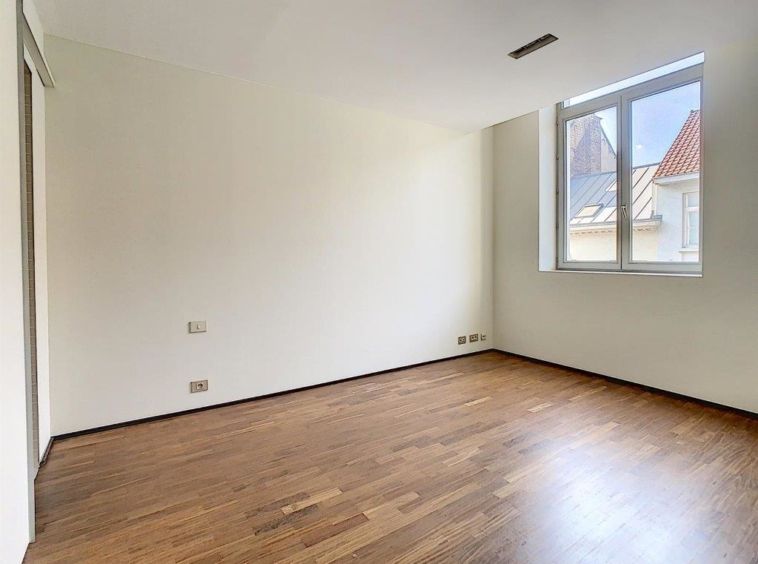 chambre avec parquet de 15 m²