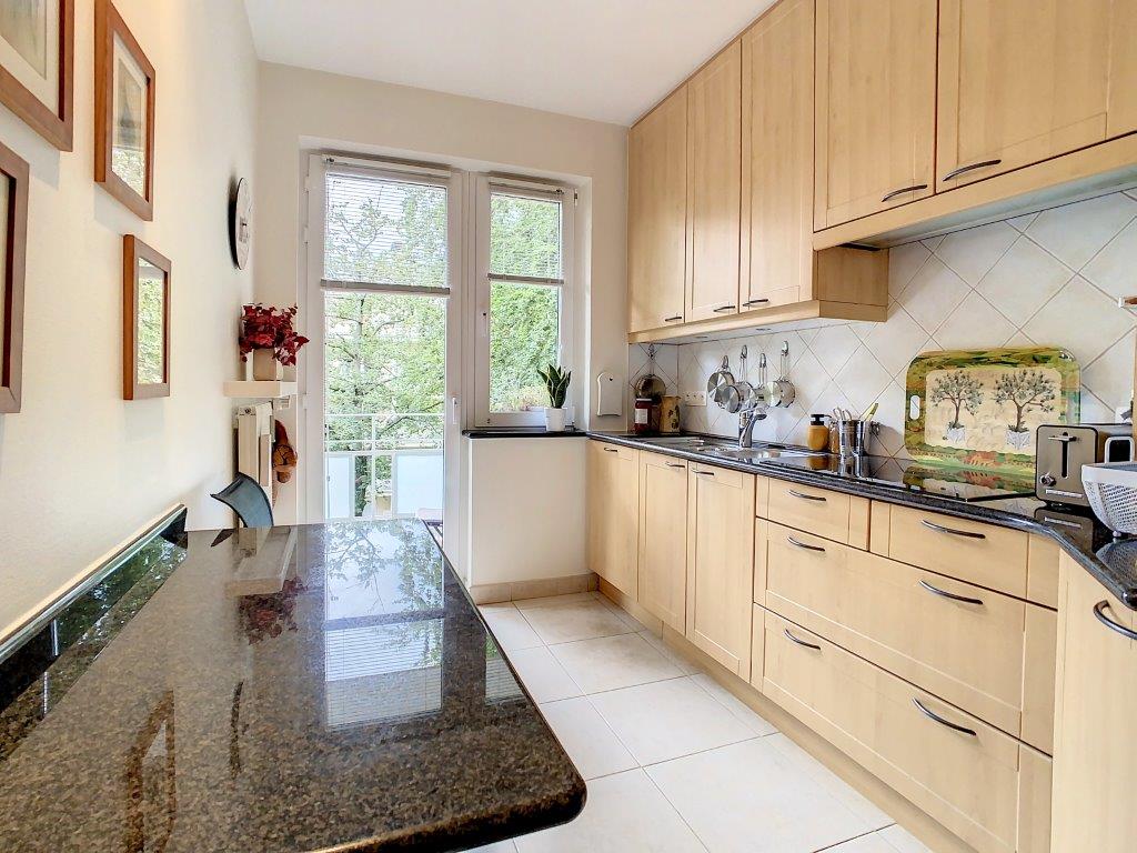 Keuken - Prachtig appartement met terras op het westen - Ukkel - Elsene