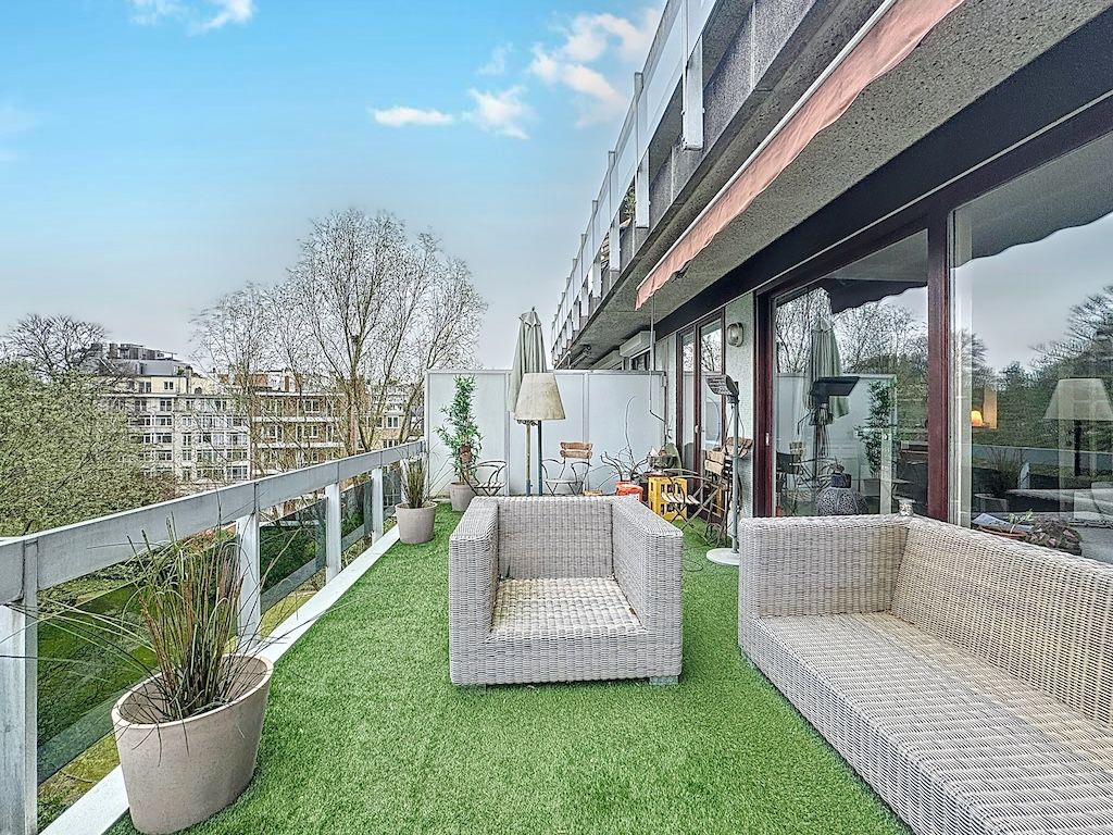 Terrace - Cavell : Magnificent apartment with 2 terraces + parking - Uccle