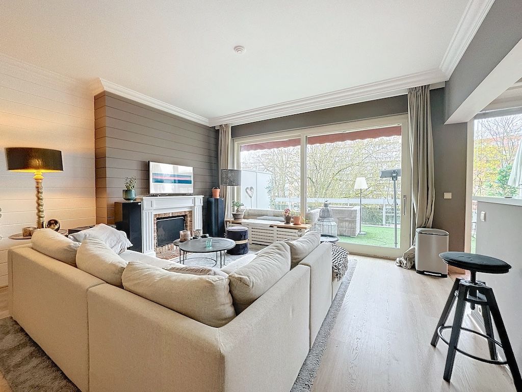 Living room - Cavell: Magnificent apartment with 2 terraces + parking - Uccle