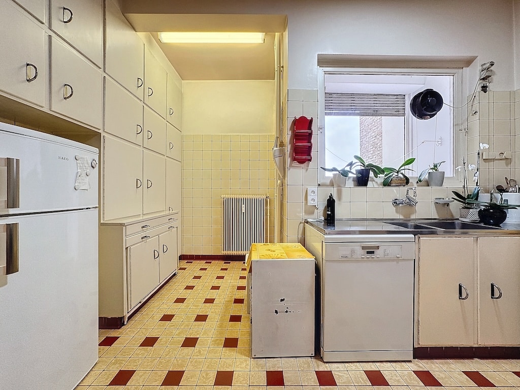 Keuken - Louise Châtelain - Mooie flat met terrassen + garage - Elsene