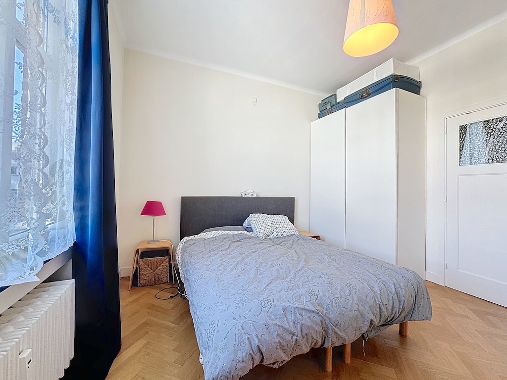 Bedroom - Superb charming apartment - European Parliament - Ixelles