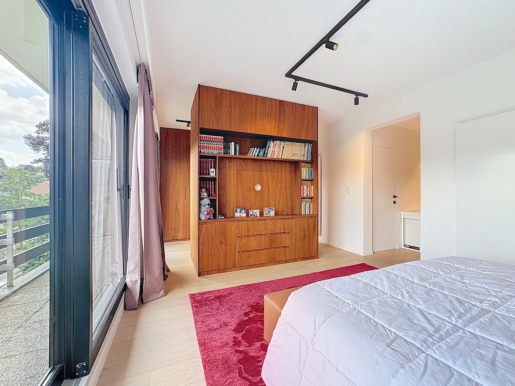 Bedroom - Duplex Apartment 3bed terraces and garages - Hamoir - Uccle