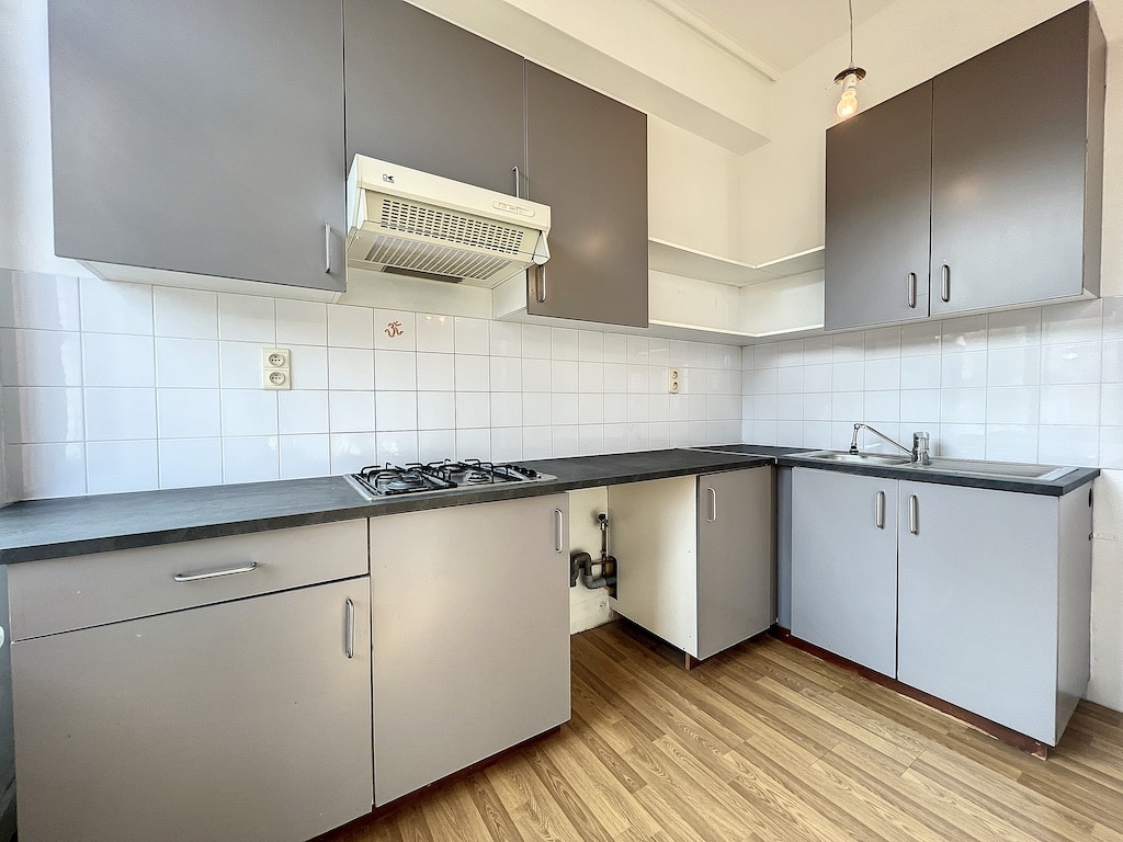 Cuisine - Excellente localisation : appartement 1 ch – Parc Duden – Forest