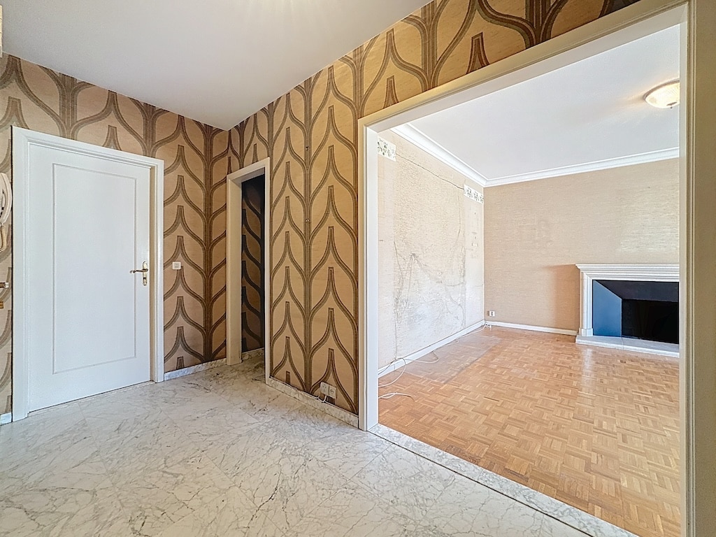 Entree - Appartement 3 ch + 2 terrasses + garage et cave – Bruxelles