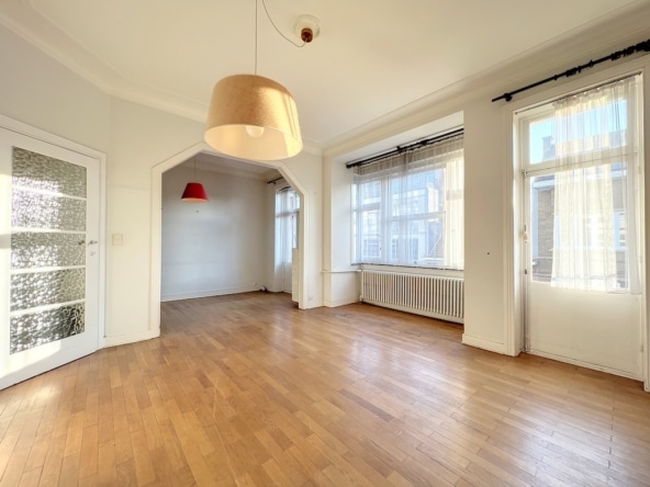 Salon   forest  appartement 2 chambres avec terasse   forest  appartement 2 chambres avec terasse