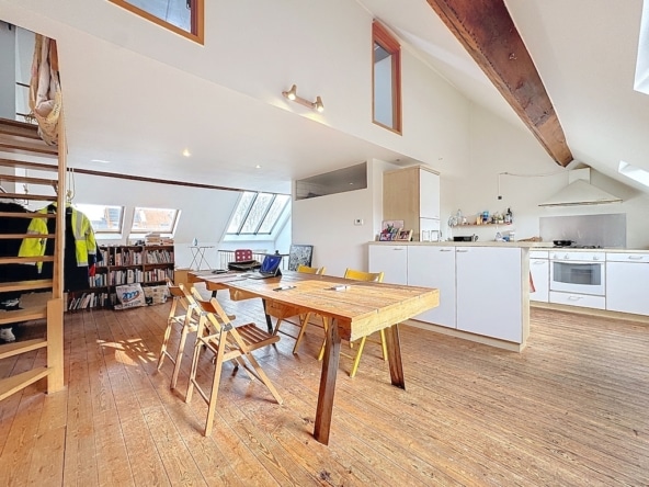 Cuisine salle a manger ouverte you real estatejpg    quartier saint antoine  studio avec mezanine  + terrasse