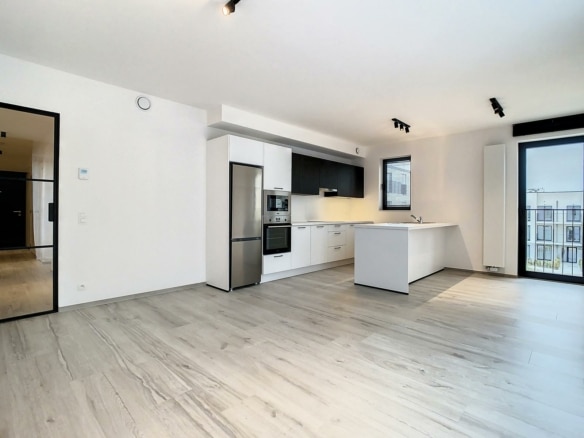 Appartement moderne avec cuisine ouverte salon lumineux et balcon   appartement 2 chambres  woluwe saint lambert