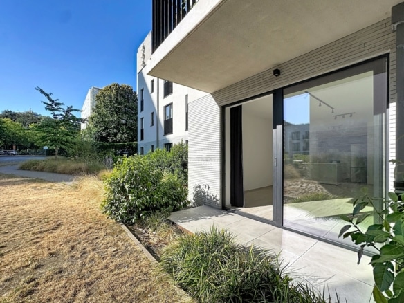 Appartement moderne avec terrasse privative et baie vitrée dans résidence contemporaine   appartement 1 chambre  woluwe saint lambert