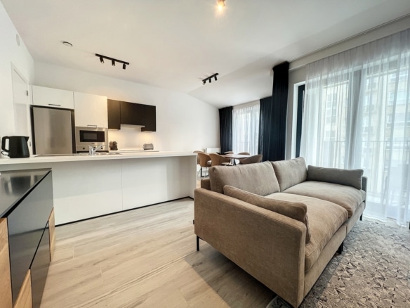 Appartement moderne avec cuisine ouverte salon lumineux et coin repas contemporain   appartement 2 chambres  woluwe saint lambert